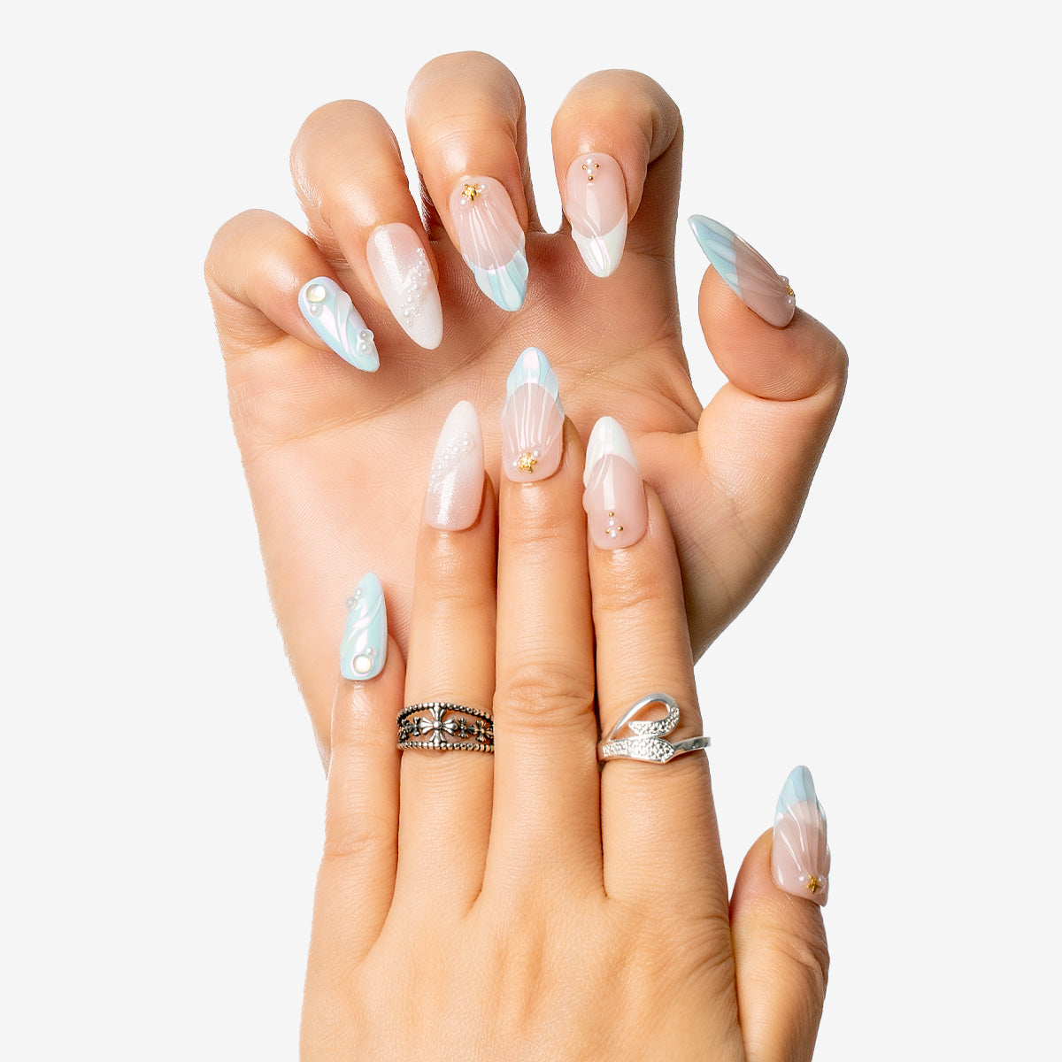 Mermaid Shell Almond Press-On Nails