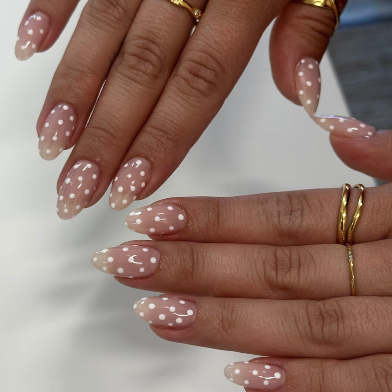 Elegant Dotted White French Press On Nails 24PCS