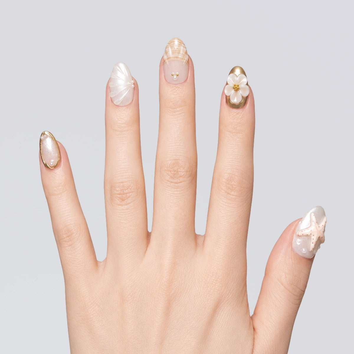 Ivory Pearl Shell Short Almond Press On Nails | 10PCS