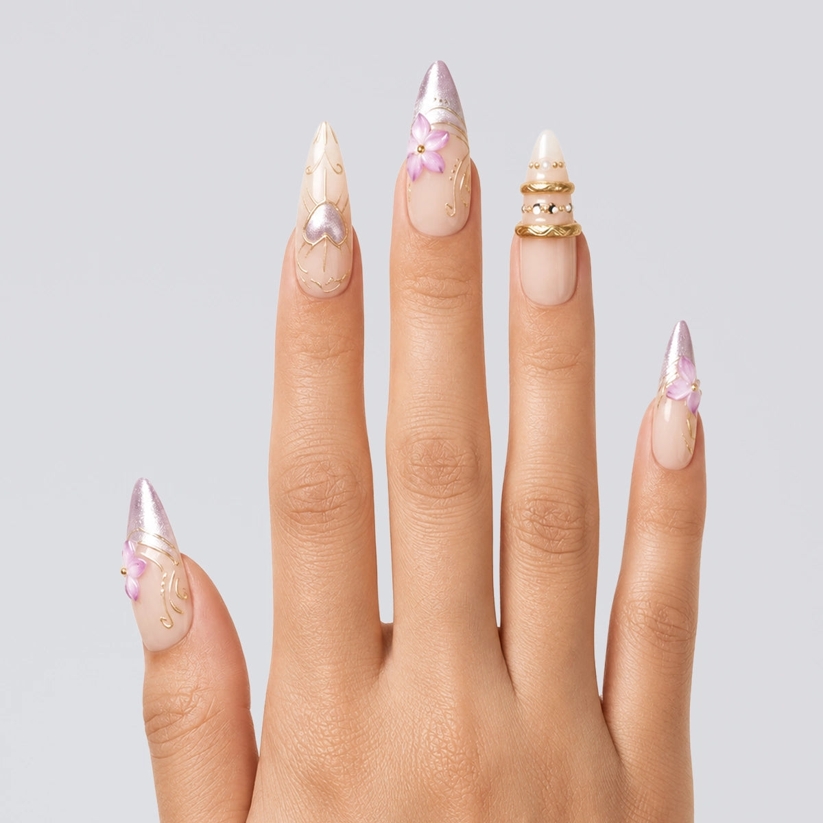 Romantic Gold Filigree & Shimmer Heart Almond Press On Nails | 10PCS